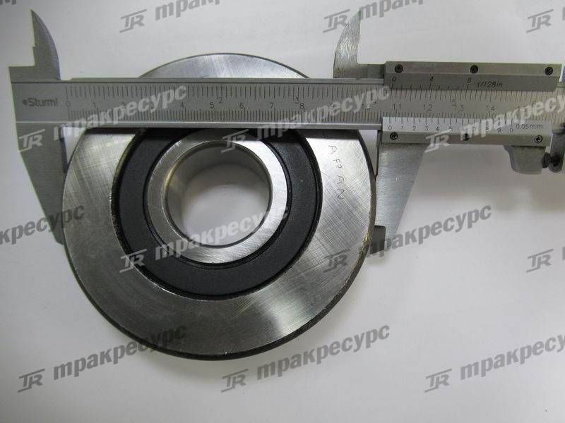 Ролик мачты 61236-23320-71