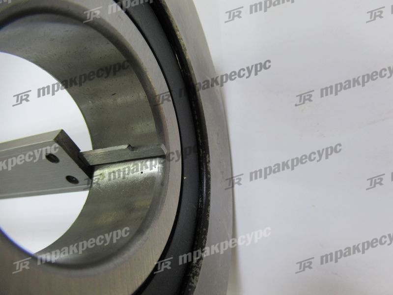 Ролик мачты 61236-23320-71