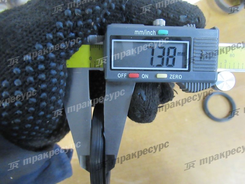 Ремкомплект рулевого цилиндра 04433-20051-71