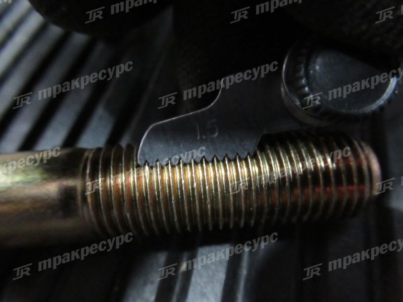 Болт 81552-76090-71