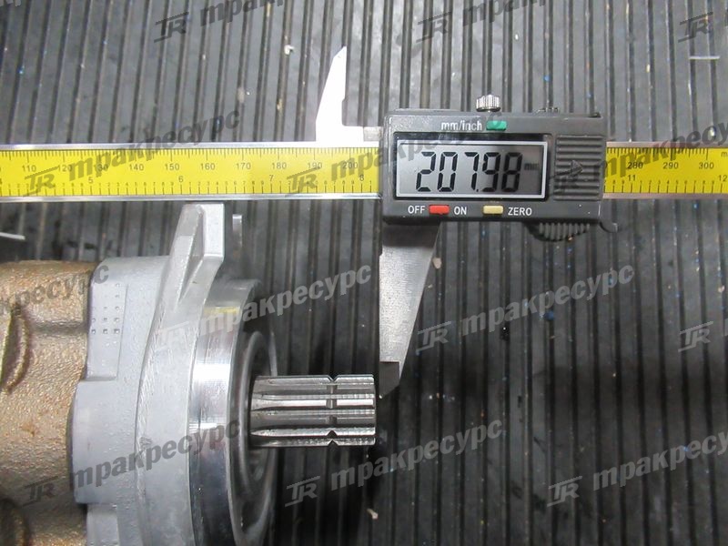 Насос гидравлический 130G7-11441