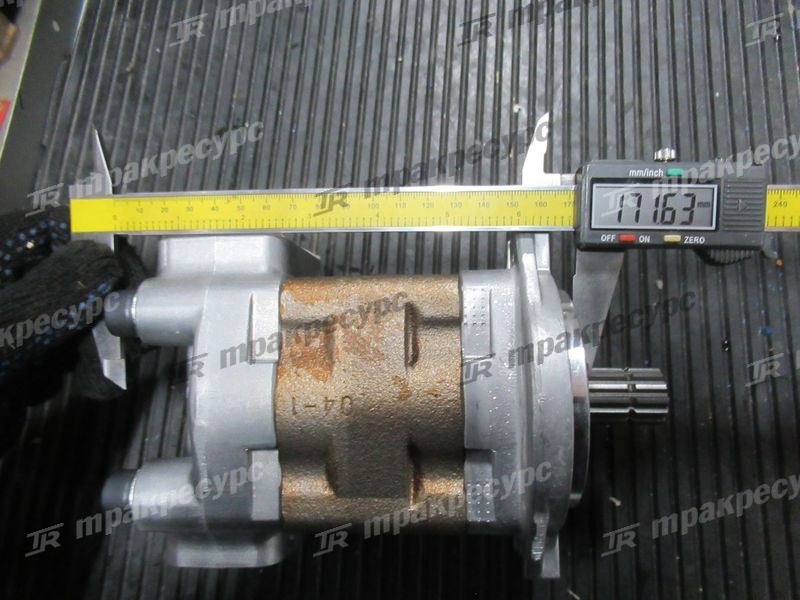 Насос гидравлический 130G7-11441