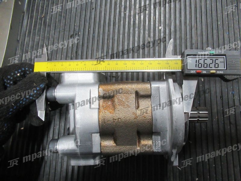 Насос гидравлический 130G7-11441