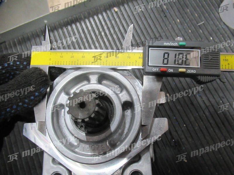 Насос гидравлический 130G7-11441