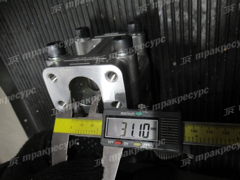 Насос гидравлический 130G7-11441