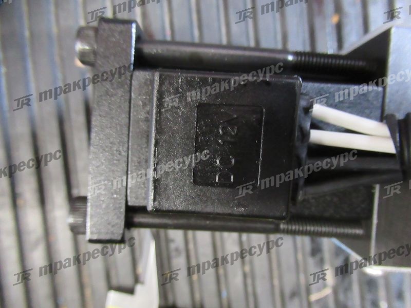 Клапан электромагнитный 3EB-15-58610
