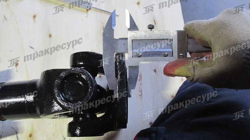 Вал карданный задний LG936