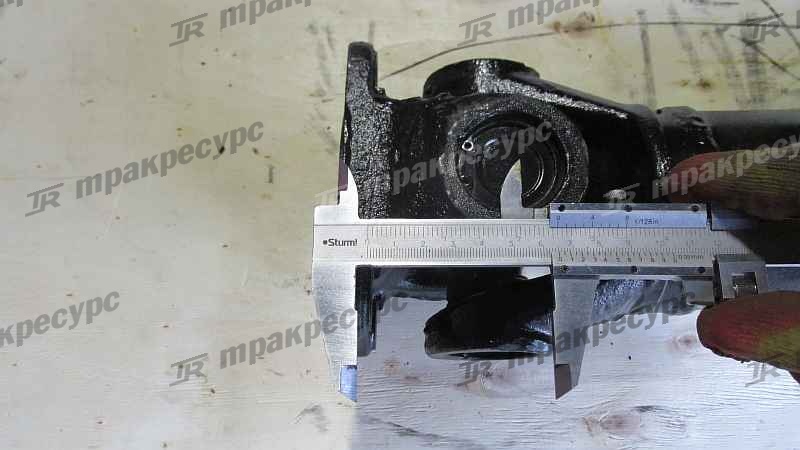 Вал карданный передний LG933
