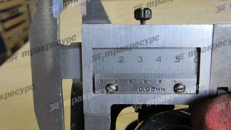 Вал карданный передний LG933