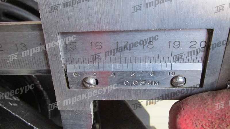 Вал карданный передний LG933