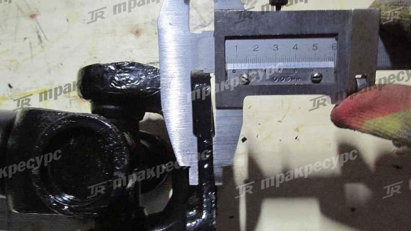 Вал карданный передний LG936-938