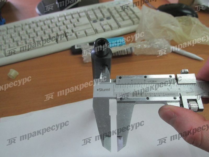 Форсунка двигателя TD226B-6