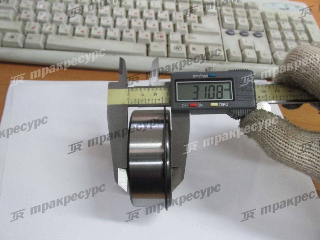 Подшипник хвостовика редуктора моста LG952-968