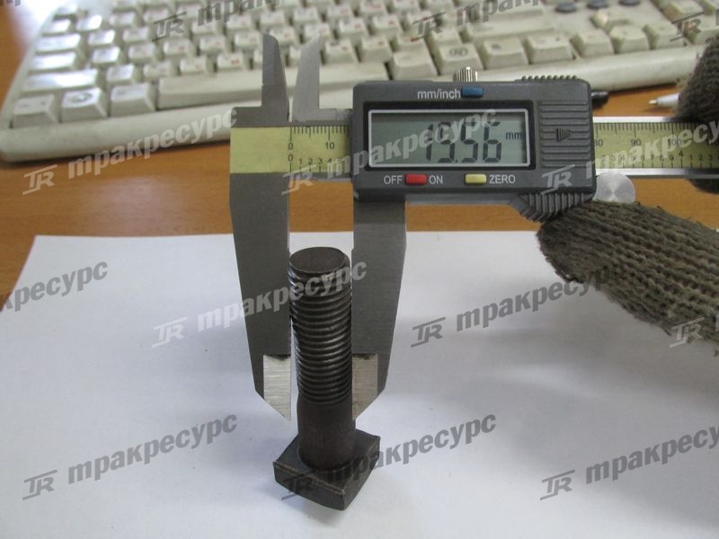 Болт бокового зуба ковша LG933-936