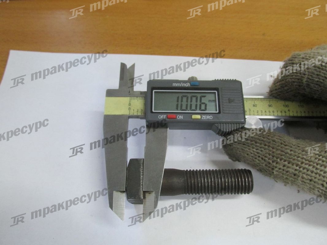 Болт бокового зуба ковша LG933-936
