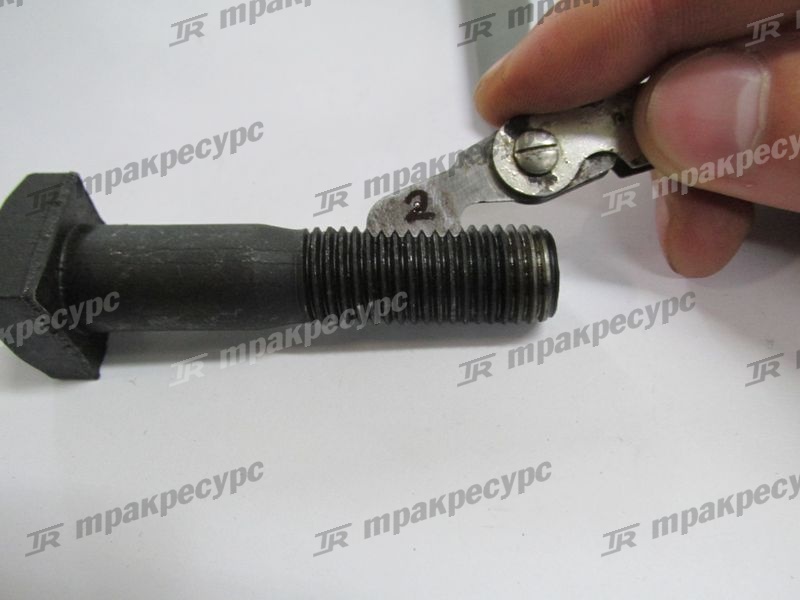 Болт центрального зуба ковша LG933-936