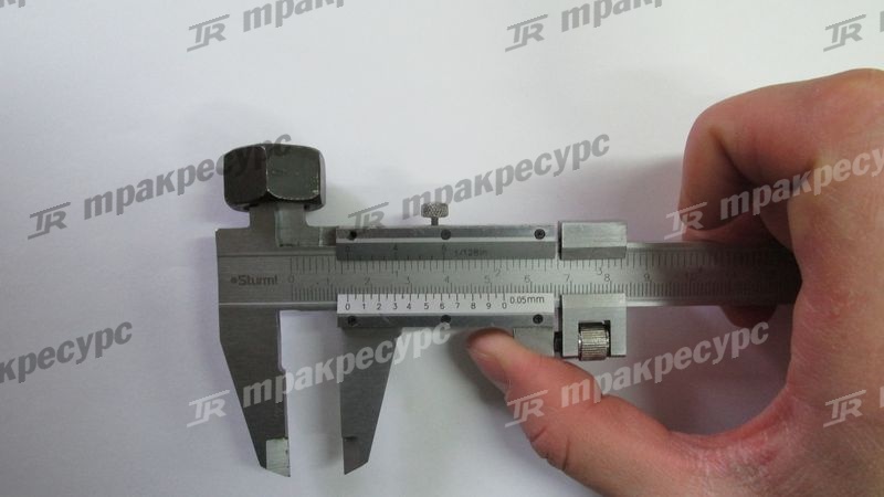 Гайка центрального зуба ковша LG933-936