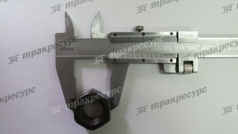 Гайка центрального зуба ковша LG953
