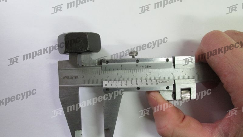 Гайка центрального зуба ковша LG953