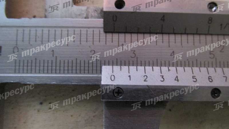 Зуб ковша центральный LG952-958