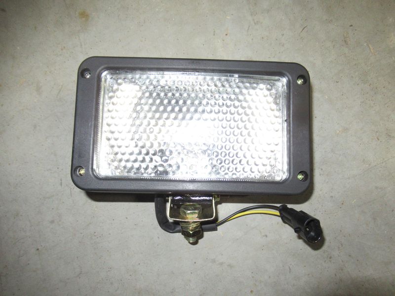 Фара задняя LG936
