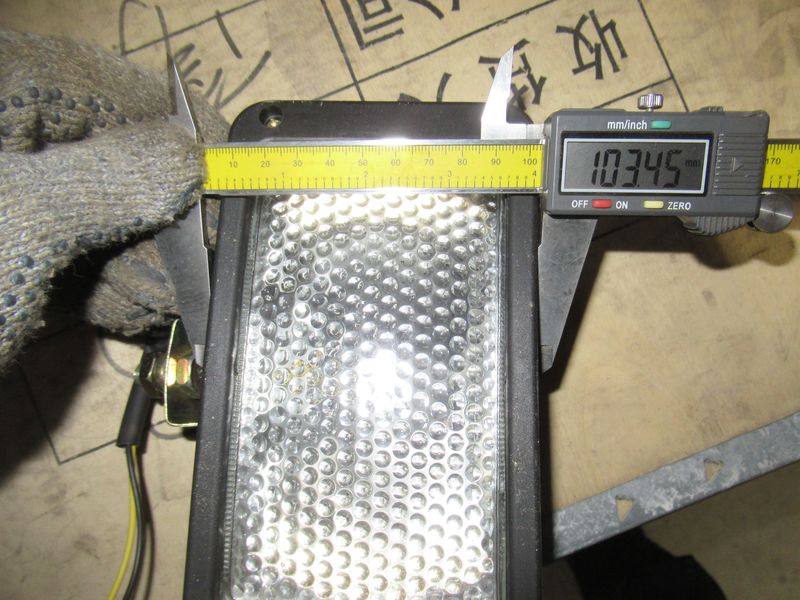 Фара задняя LG936