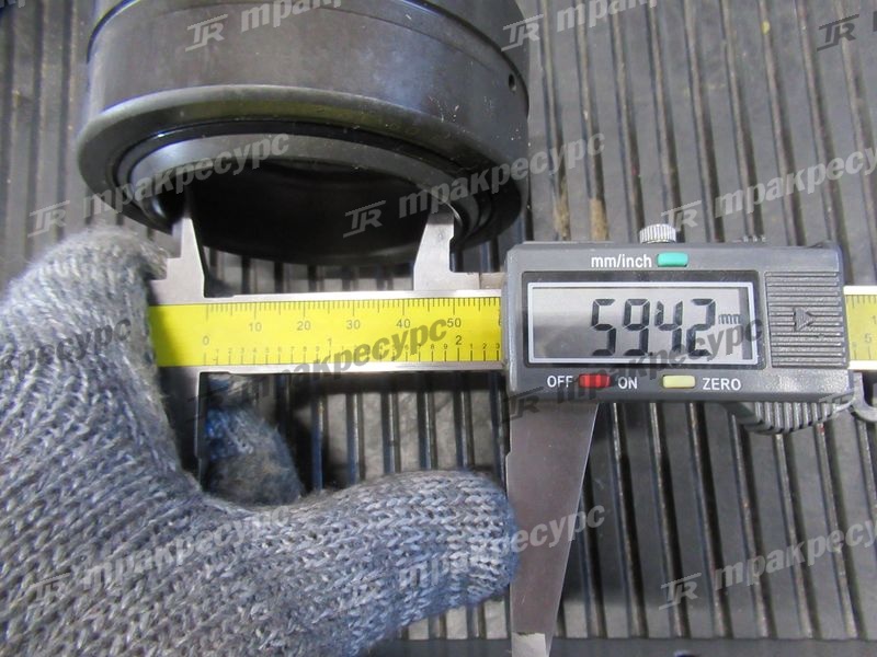 Подшипник сферический 4021000042
