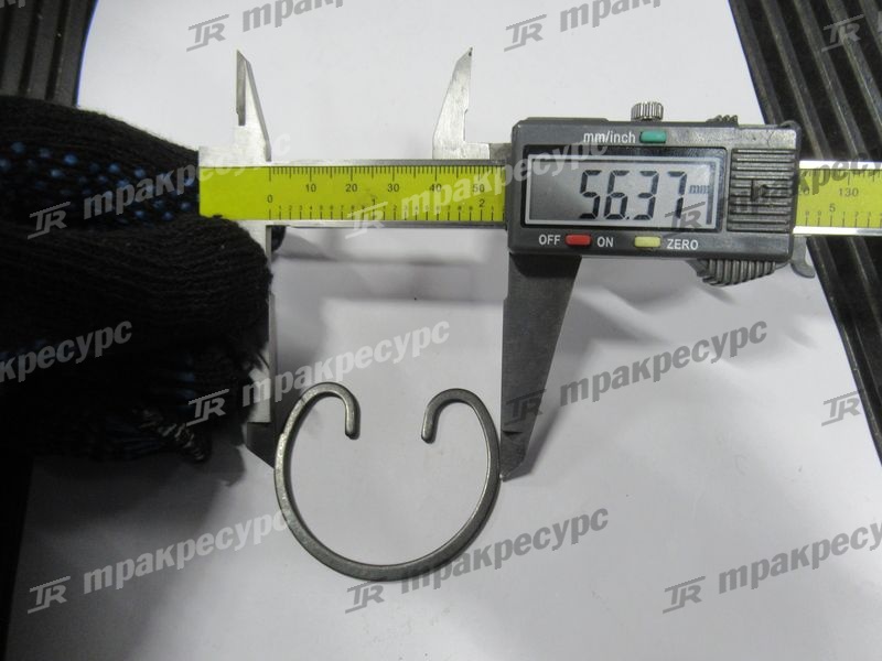 Кольцо стопорное пальца поршня TD226