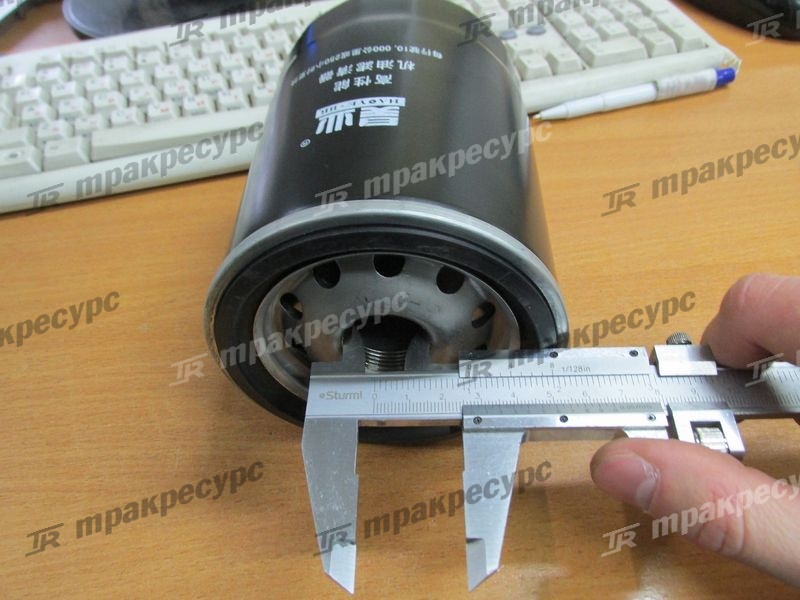 Фильтр масляный YC4D80