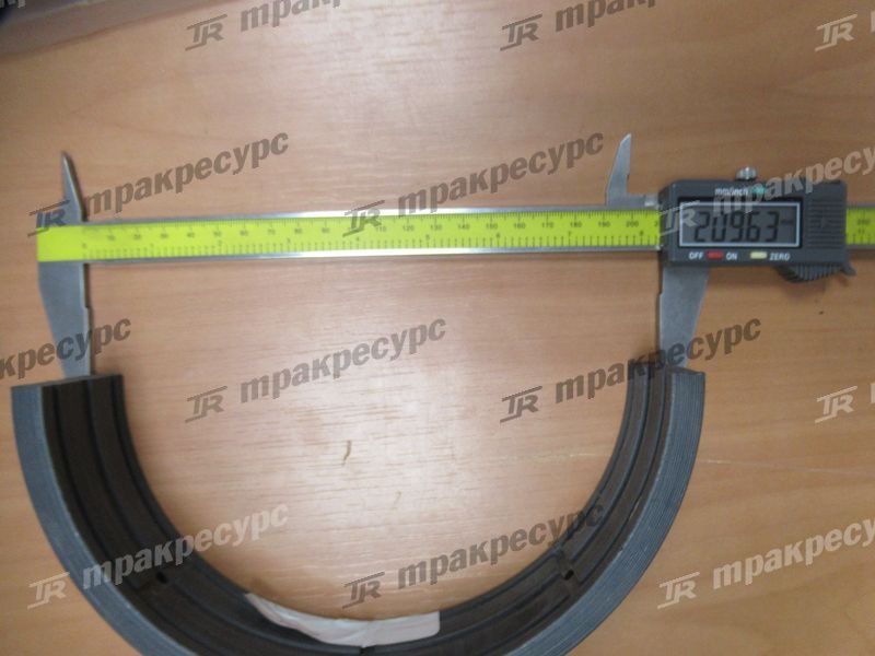 Вкладыш мачты 230F8-02001