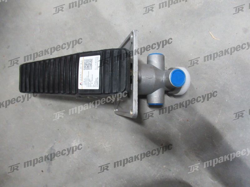 Клапан тормозной 4120001795