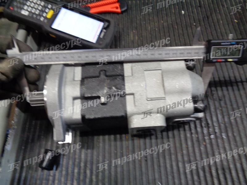Насос гидравлический 130C7-10401