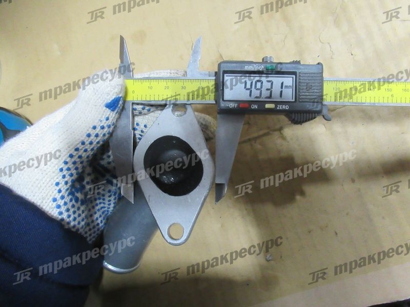Патрубок 490B-01011