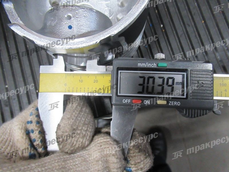 Поршень CA498