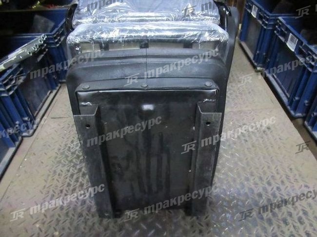 Сиденье кабины XG932H