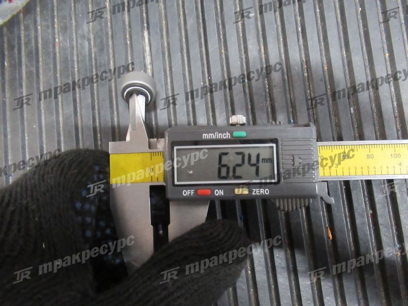 Колпачок маслосъемный YM121400-11340