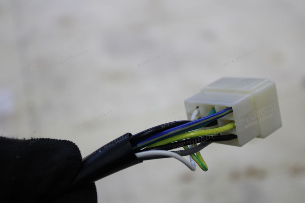 Переключатель поворотников и света LG953-958