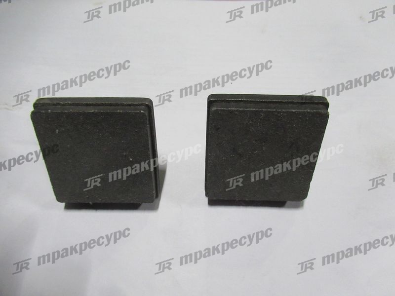 Колодка стояночного тормоза LG936