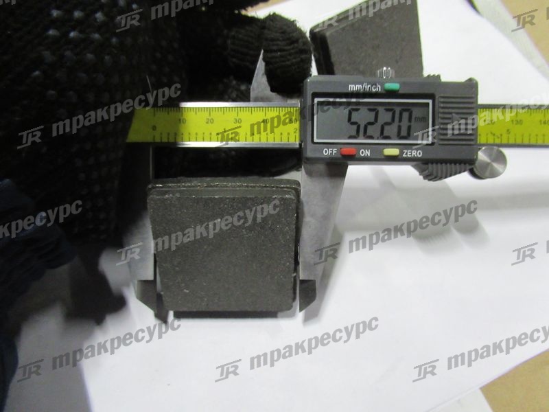 Колодка стояночного тормоза LG936