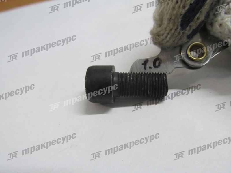 Болт гайки ступицы 4014000016