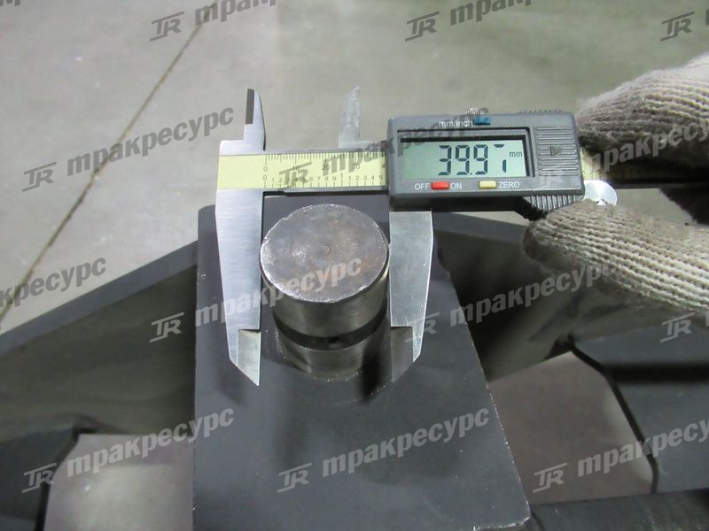 Балка управляемого моста 281E4-30101