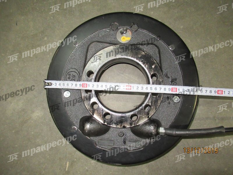 Сервотормоз правый в сборе A01C3-70111