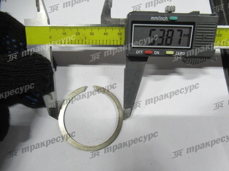 Кольцо стопорное 143E3-82451