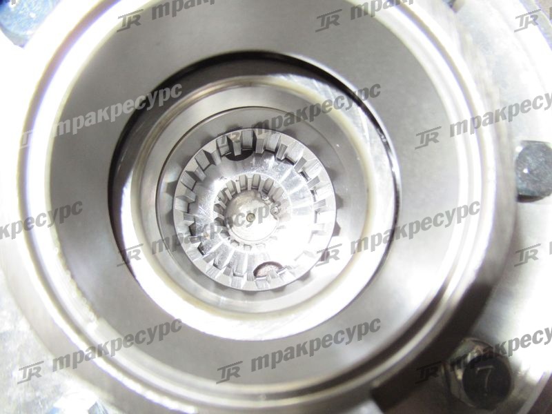 Гидротрансформатор 143E3-89822