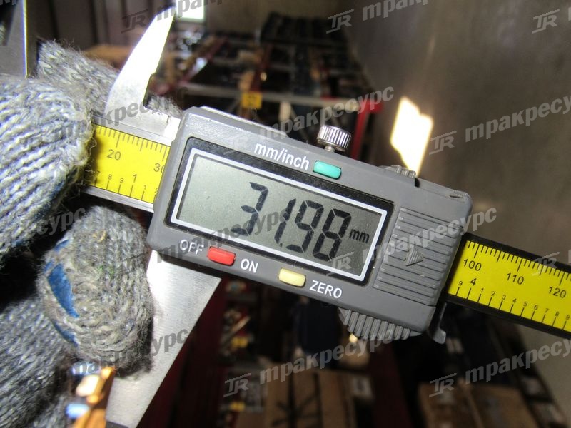 Гидротрансформатор 143E3-89822