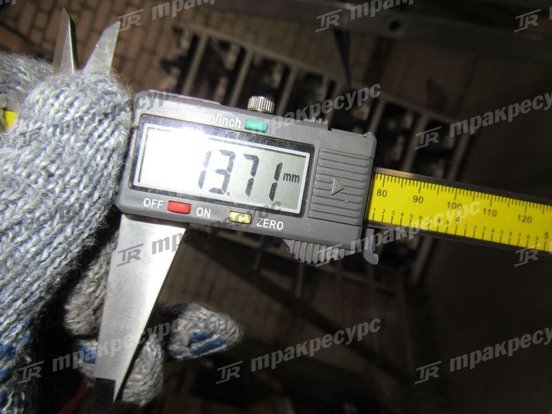 Гидротрансформатор 143E3-89822