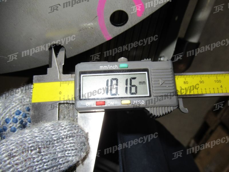 Гидротрансформатор 143E3-89822