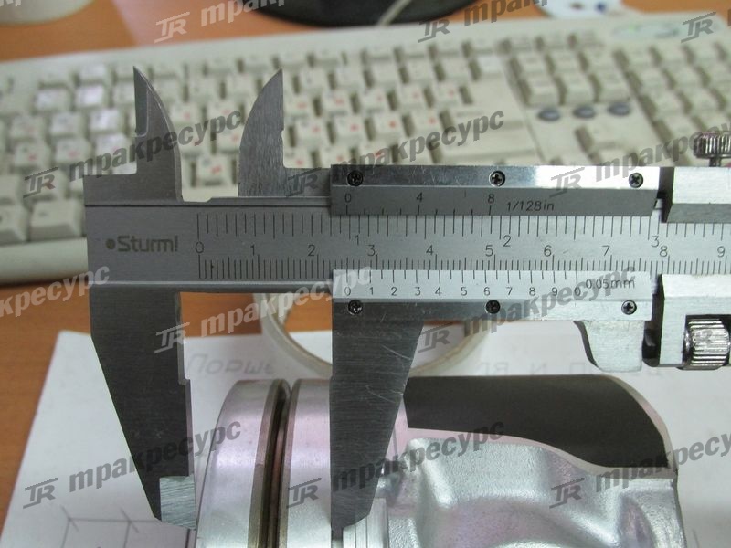 Поршень двигателя TD226/WP6G