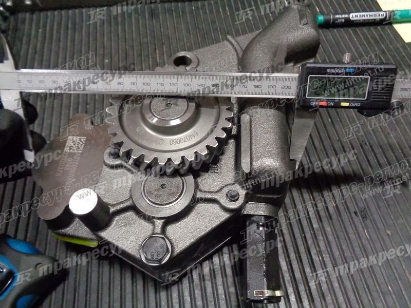 Насос масляный WD10/WD615