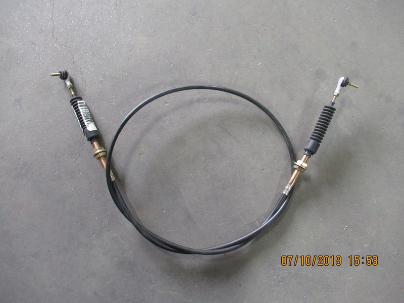 Трос педали акселератора LW500F